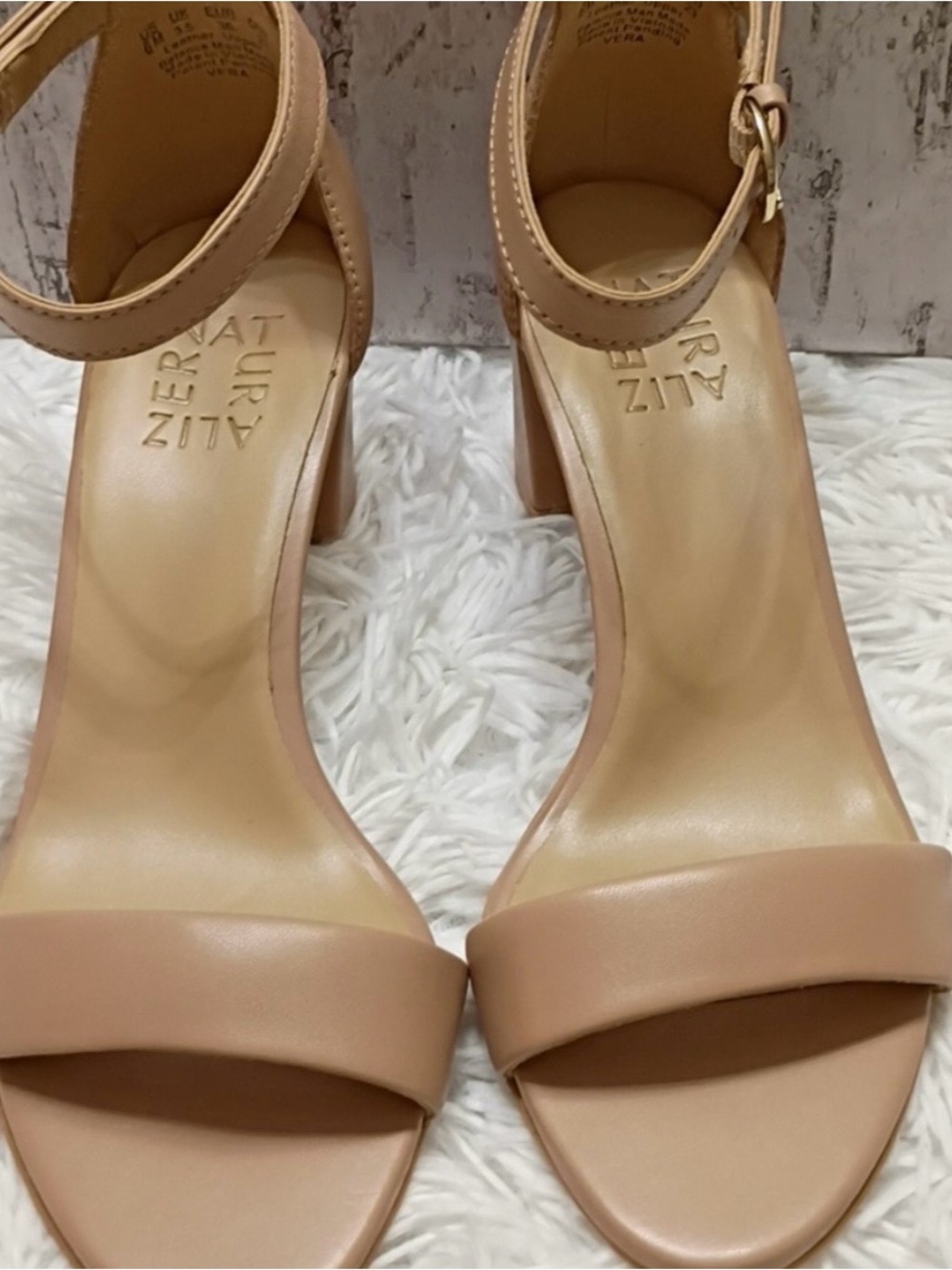 Naturalizer Vera Heeled Sandals Women's Sz 6